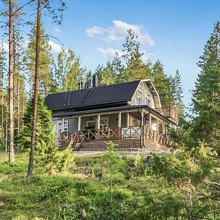 Semesterbostad Eemilin By Interhome